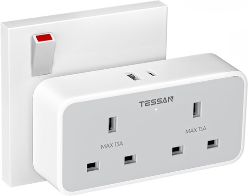 Double plug adaptor - plug, way